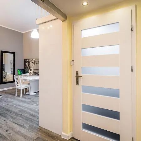 Apartament Glamour Konarskiego Wawelofts Апартаменты *